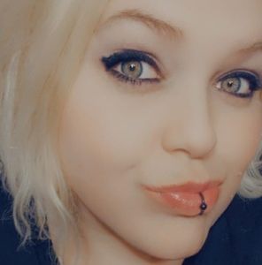 Meet your Posher, Brandy